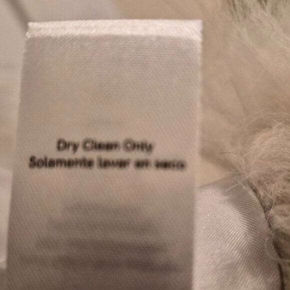 NWOT Venus Faux Fur Coat Small (Oversized) Ivory White Grey Tipping Hook Closure - Picture 8 of 11